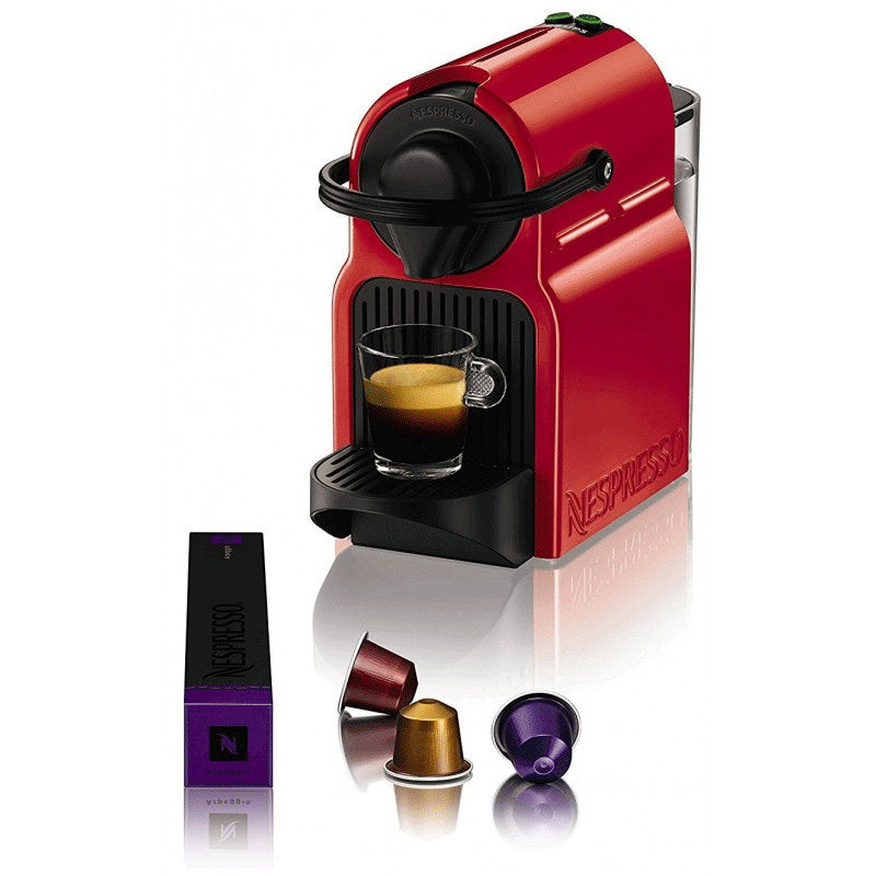 Nespresso Inissia + 1 paquet de capsules Nespresso.